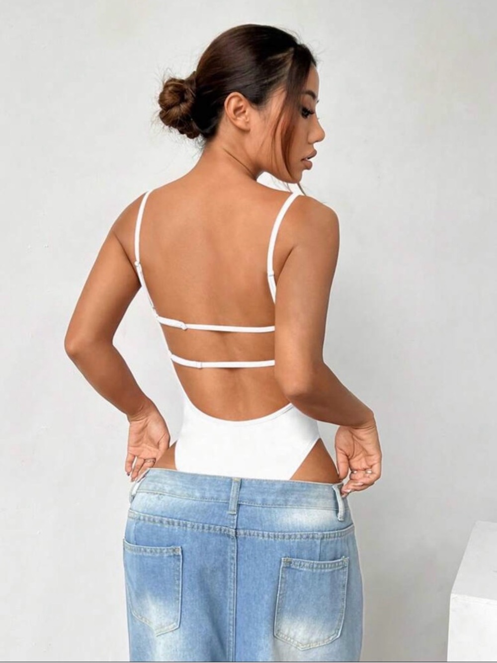 SHEIN White Strappy Back Bodysuit
